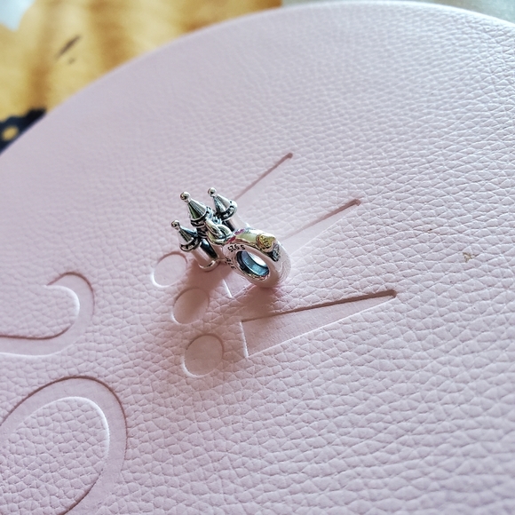 Pandora two-tone Castle Charm SOLD - Picture 3 of 8